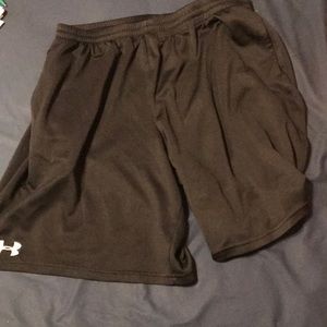 Under Armour Large Black Performance Shorts